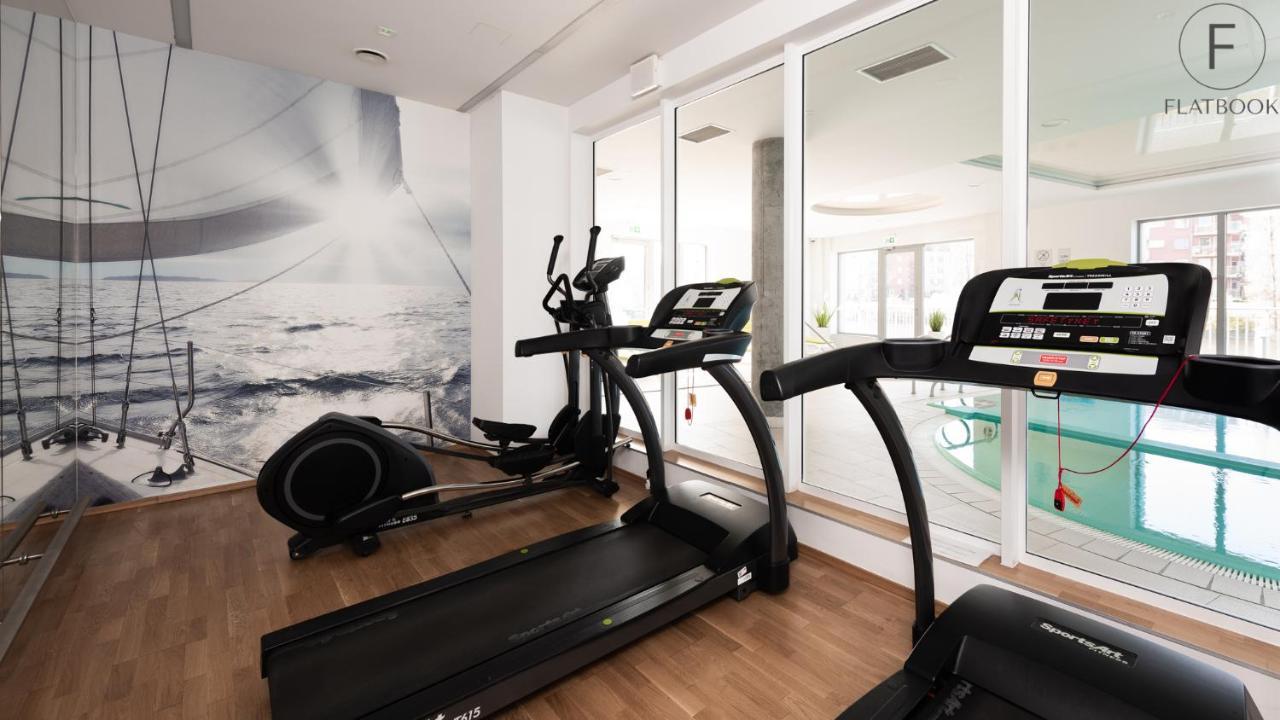 Flatbook Apartments Waterlane Island Spa With Riverview Gdańsk Kültér fotó