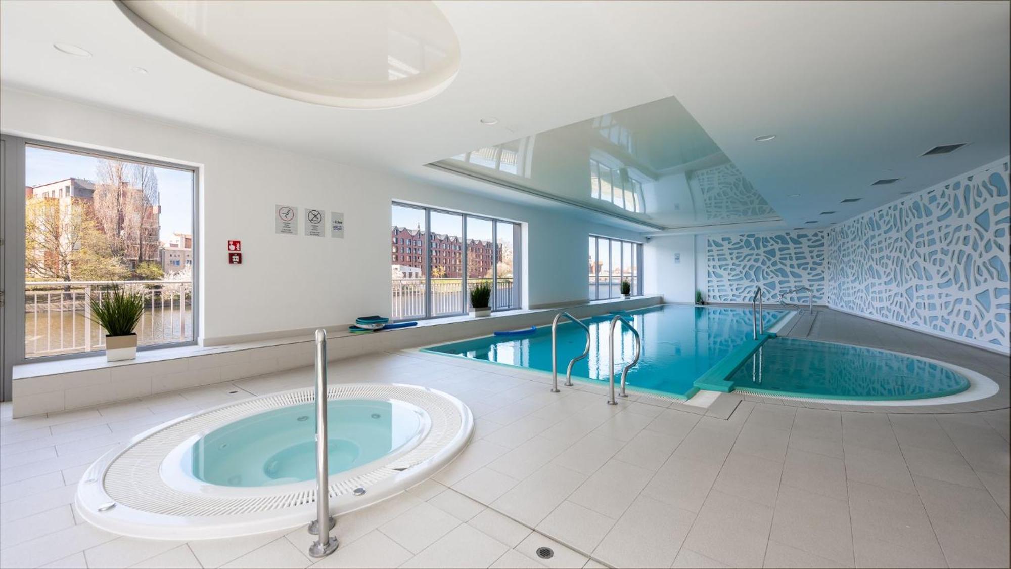 Flatbook Apartments Waterlane Island Spa With Riverview Gdańsk Kültér fotó